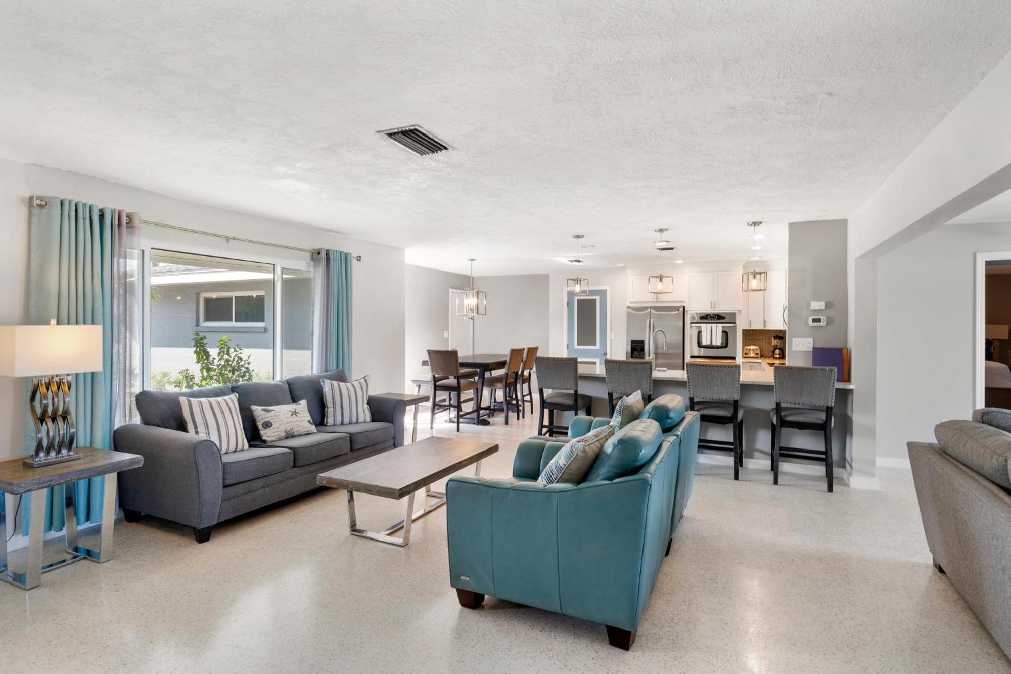 בריידנטון Casa Di Amici - Canal & Pool Home Close To Ami! מראה חיצוני תמונה