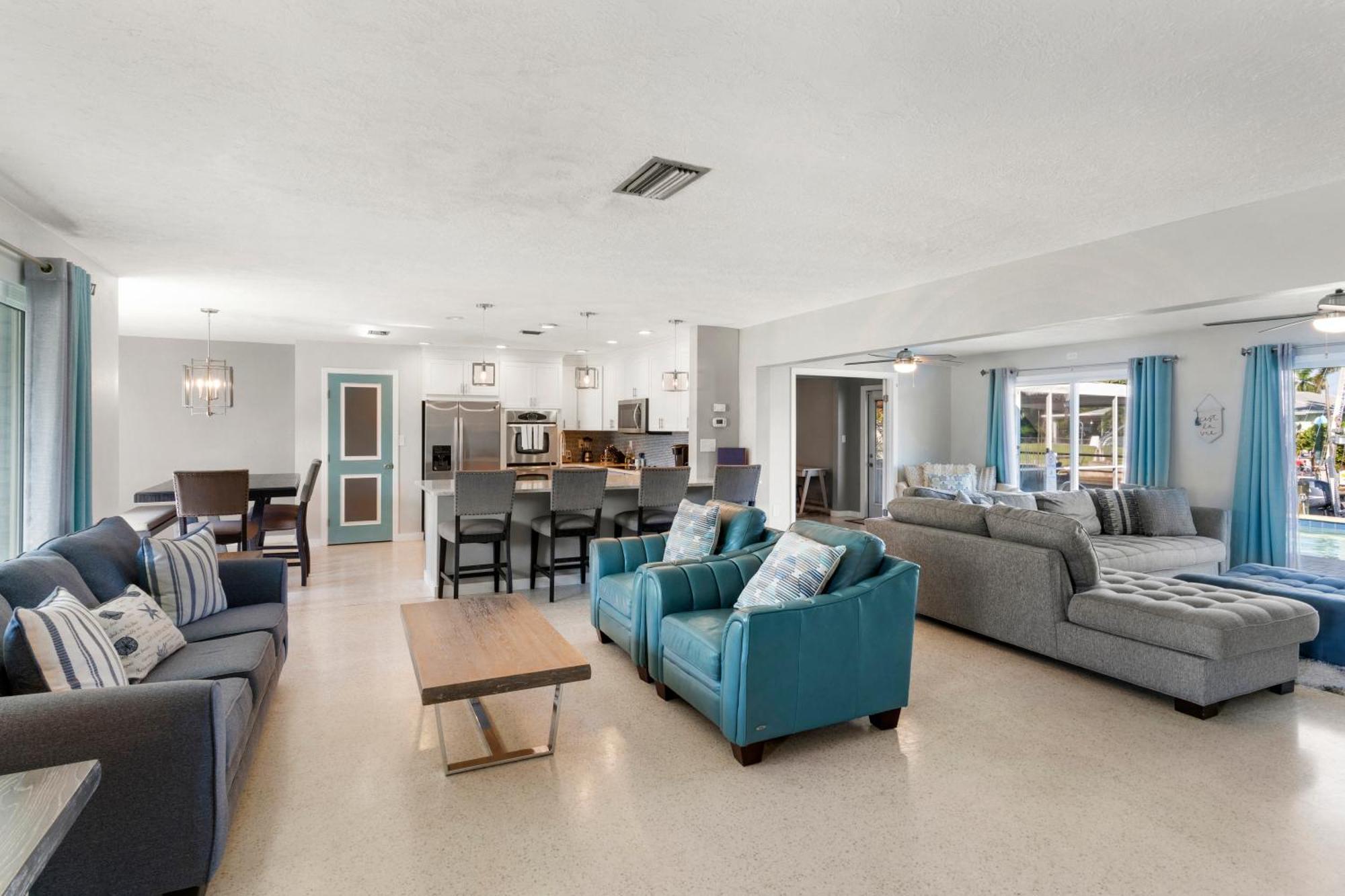 בריידנטון Casa Di Amici - Canal & Pool Home Close To Ami! מראה חיצוני תמונה